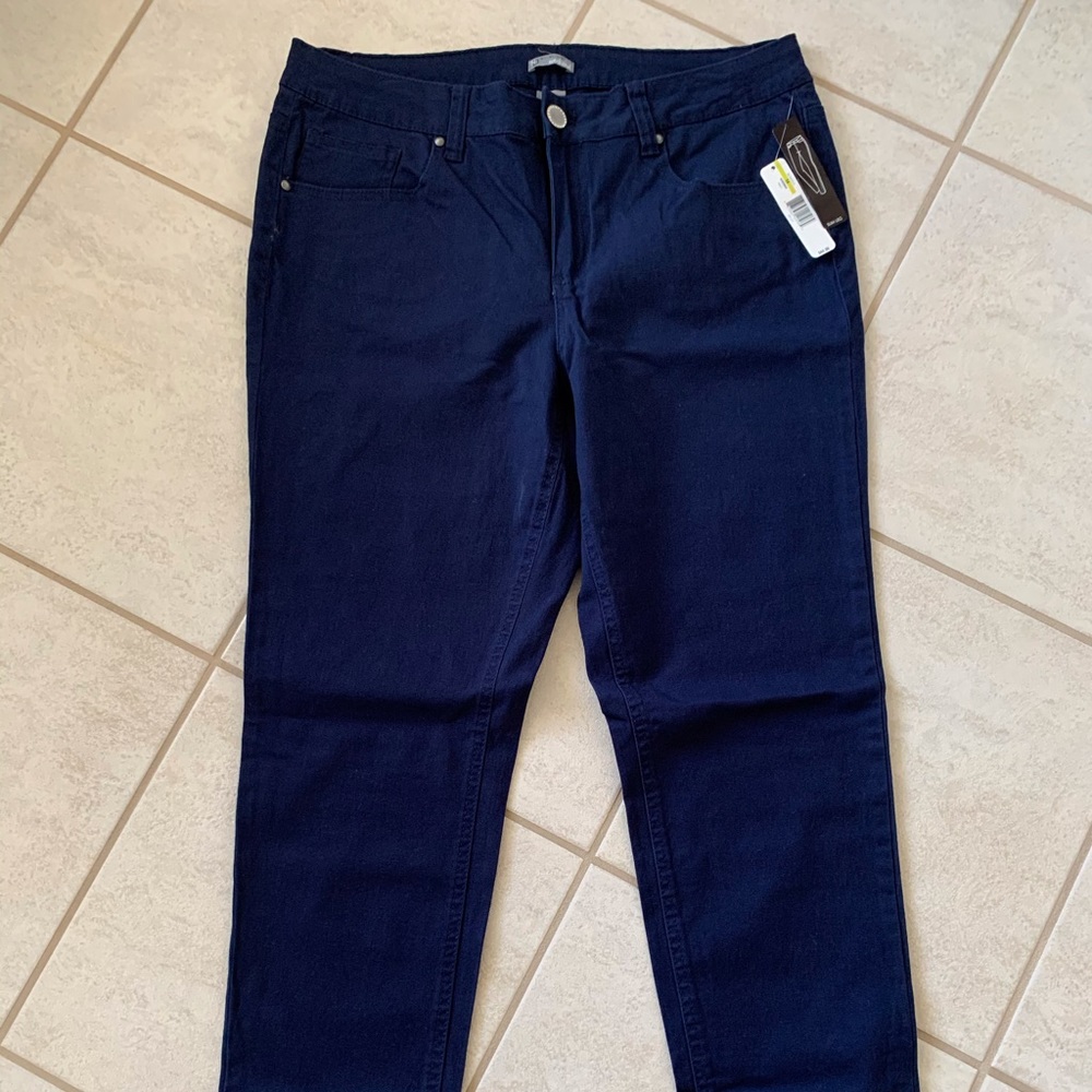 NWT Navy New Directions Slim Leg Jeans